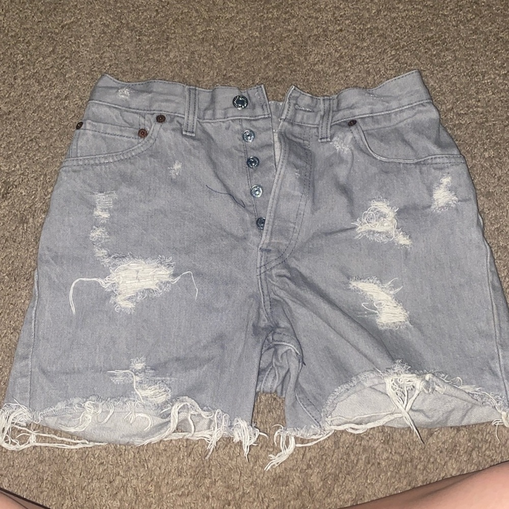 High Waste Button Fly Vintage Levi’s Distressed Shorts
